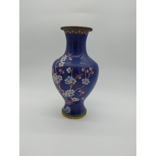 950 - Oriental cloisonne vase depicting flowers. {30 cm H x 17 cm Dia.}.