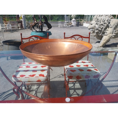 260 - Good quality copper bird bath {16 cm H x 50 cm Dia.}.