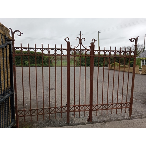 321 - Wrought iron rail and pedestrian gate {H 230cm x W 297cm x D 5cm }. (NOT AVAILABLE TO VIEW IN PERSON... 