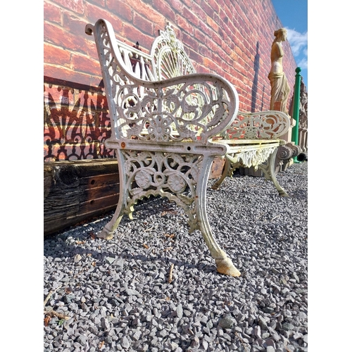 375 - Good quality Pierce Wexford cast iron garden bench {108 cm H x 132 cm W x 65 cm D}.