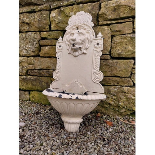 418 - Good quality cast iron wall mounted water feature decorated with Lions mask {80 cm H x 41 cm W x 22 ... 