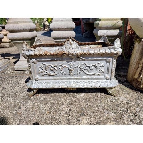 424 - Good quality 19th C. decorative cast iron planter {30 cm H x 52 cm W x 30 cm D}.