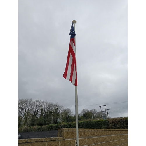 455 - Flagpole with confederate flag {6 metres}. (NOT AVAILABLE TO VIEW IN PERSON)