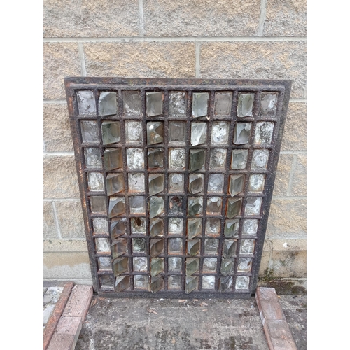 457 - Cast iron pavement light from Farringdon road London {H 4 x 87 x 112}. (NOT AVAILABLE TO VIEW IN PER... 