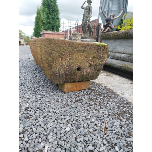 530 - Good quality carved red sandstone trough {30 cm H x 140 cm W x 45 cm D}.