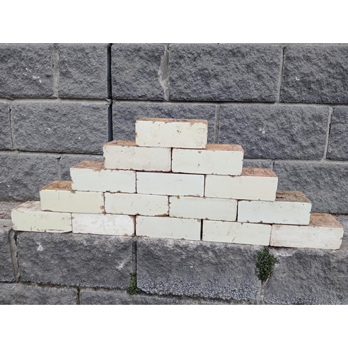 537A - Collection of one hundred white glazed bricks {H 8cm x W 23cm x D 11cm }. (NOT AVAILABLE TO VIEW IN ... 