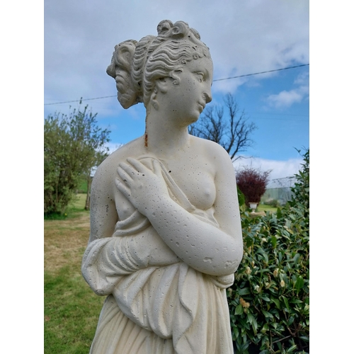 610 - Good quality moulded stone statue of Venus {70 cm H x 20 cm W 22 cm D}.