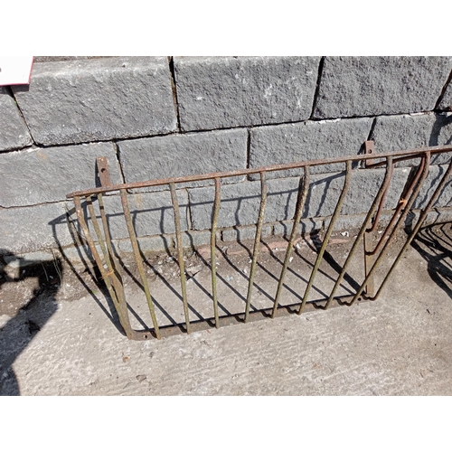 745 - Wrought iron hay feeder rectangle {H 60cm x W 98cm x D 46cm }.