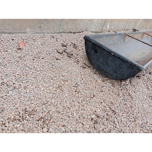 791 - Small cast iron feeding trough {H 12cm x W 123cm x D 26cm }. (NOT AVAILABLE TO VIEW IN PERSON)