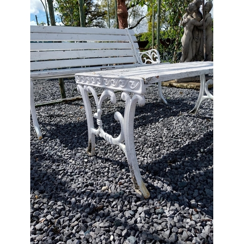 856 - Cast iron garden bench with wooden slats and matching coffee table {Bench 67 cm H x 155 cm W x 55 cm... 