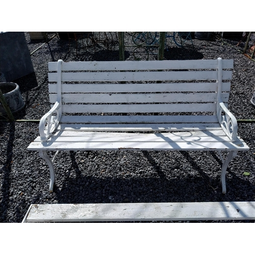 856 - Cast iron garden bench with wooden slats and matching coffee table {Bench 67 cm H x 155 cm W x 55 cm... 