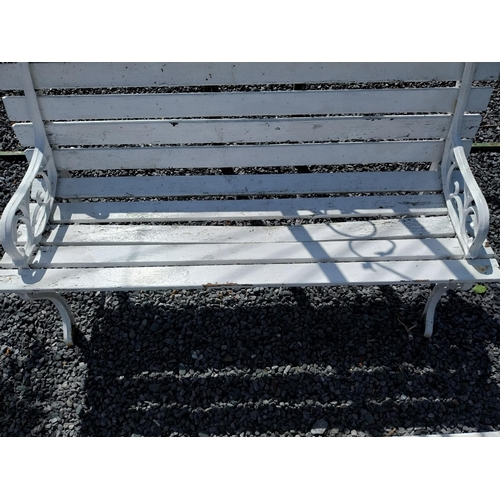 856 - Cast iron garden bench with wooden slats and matching coffee table {Bench 67 cm H x 155 cm W x 55 cm... 