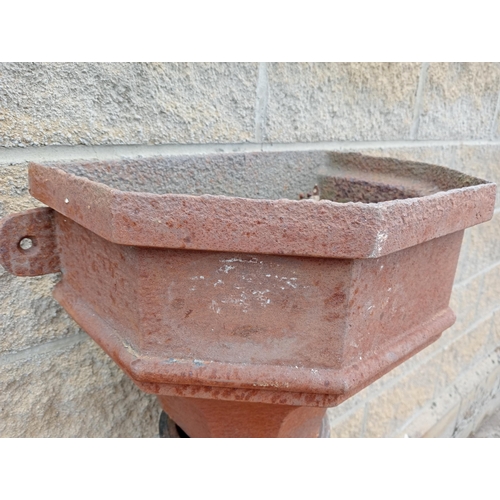 860 - Cast iron hopper {H 40cm x W 42cm x D 30cm }. (NOT AVAILABLE TO VIEW IN PERSON)