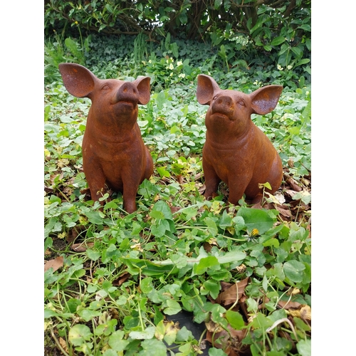 88 - Pair of wrought iron statue of Piglets {30 cm H x 26 cm W x 19 cm D}.