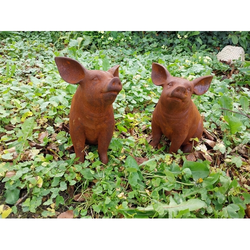 88 - Pair of wrought iron statue of Piglets {30 cm H x 26 cm W x 19 cm D}.