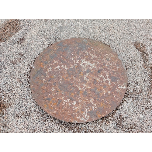 903 - Three cast iron manhole covers {two covers Dia 50cm x One at 30 cm Dia.}. (NOT AVAILABLE TO VIEW IN ... 