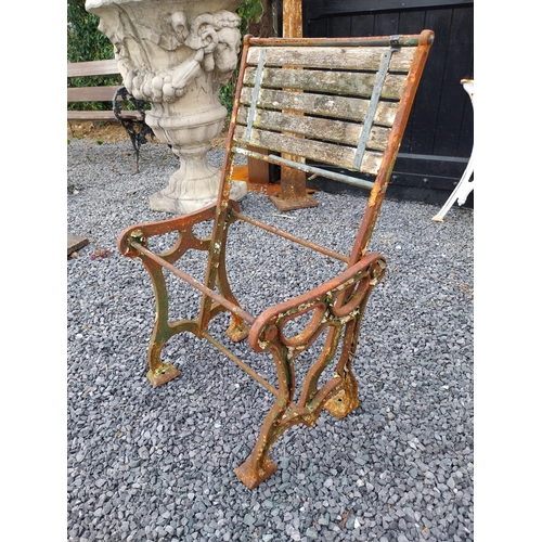 942 - 19th C. cast iron garden chair - in need of restoration {84 cm H x 50 cm W x 44 cm D}.