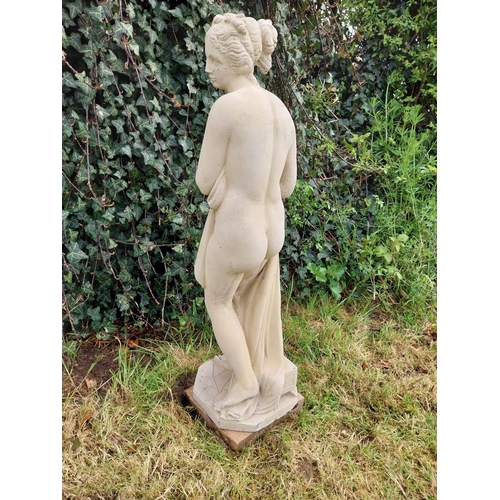 96 - Good quality moulded stone statue of Venus {71 cm H x 21 cm W 22 cm D}.