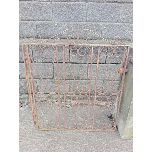 979 - 1960s wrought iron garden gate {H 105cm x W 89cm }.