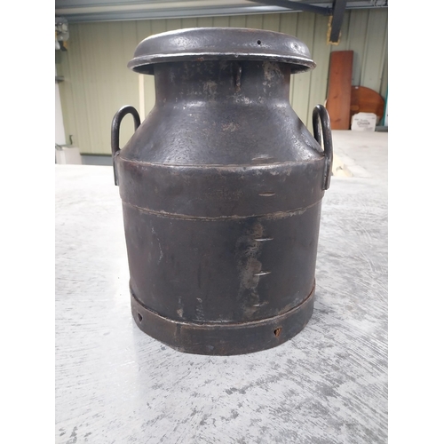 1408 - Early 20th C. metal milk churn. {46 cm H x 31 cm Dia.}.