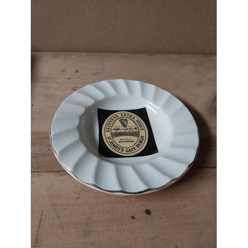 258 - Castlemaine Triple XXX melamine ashtray {4 cm H x 14 cm W x 14 cm D} and ceramic Guinness Extra Stou... 