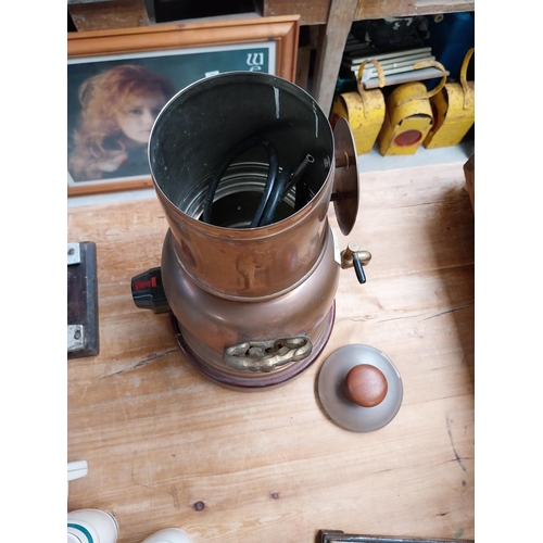 372 - Copper Hot Irish Whiskey  dispenser. {44 cm H x 23 cm Dia.}