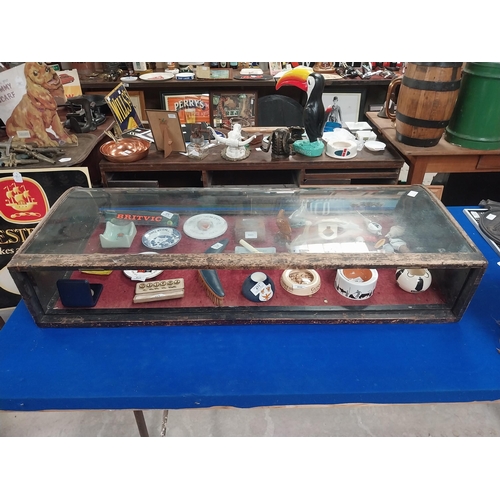 479 - 19th C. glass and mahogany shop display counter. {20 cm H x 107 cm  W x 53 cm D}.