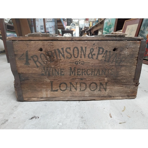 529 - Robinson and Payne Wine Merchant London wooden advertising crate. {25 cm H x 52 cm W x 45 cm D}.