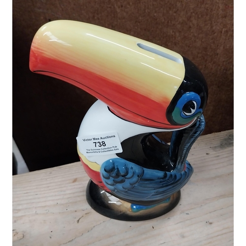 738 - Pottery Toucan 