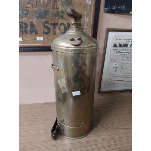 907 - Early 20th C. brass sprayer. {67 cm H x 22 cm Dia.}.