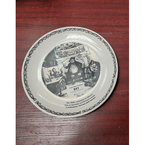 841 - Sam Weller Wade Pottery Guinness plate. {20 cm Dia.}