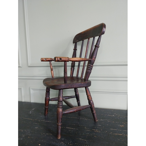 110 - 19th C. ash and elm child's Windsor chair {70 cm H x 36 cm W x 35 cm D}.