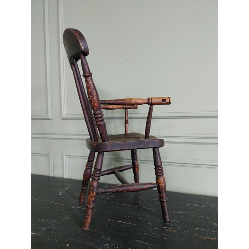 110 - 19th C. ash and elm child's Windsor chair {70 cm H x 36 cm W x 35 cm D}.