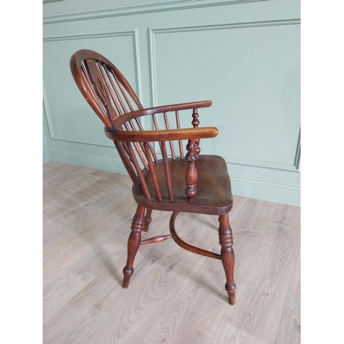 210 - 19th C. ash and elm Windsor armchair {94 cm H x 54 cm W x 57 cm D}.