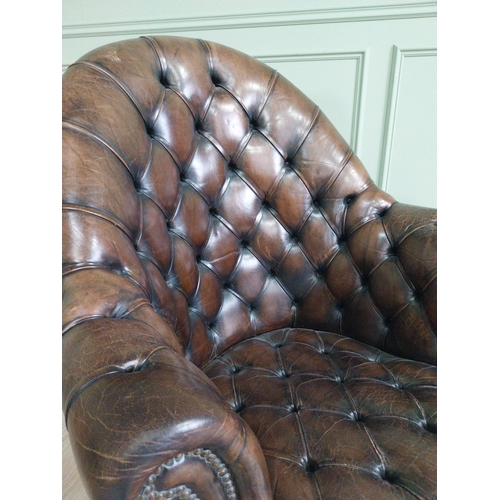 432 - Exceptional quality hand dyed deep buttoned leather upholstered swivel office chair. {105 cm H x 85 ... 