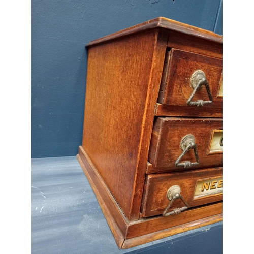 516 - Victorian oak veneered three drawer haberdashery table top needle box {H 27cm x W 38cm x D 29cm }. -... 