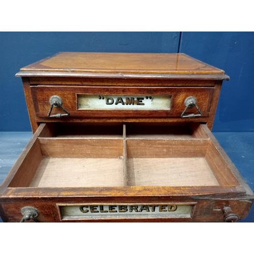 516 - Victorian oak veneered three drawer haberdashery table top needle box {H 27cm x W 38cm x D 29cm }. -... 