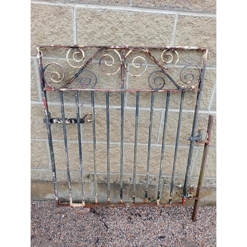 1307 - Wrought iron pedestrian gate with bow decoration {H 93cm x W 93cm}. NOT AVAILABLE TO VIEW IN PERSON