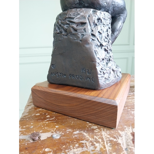 227 - Resin bronze figure of the Thinking Man {29 cm H x 12 cm W x 14 cm D}.