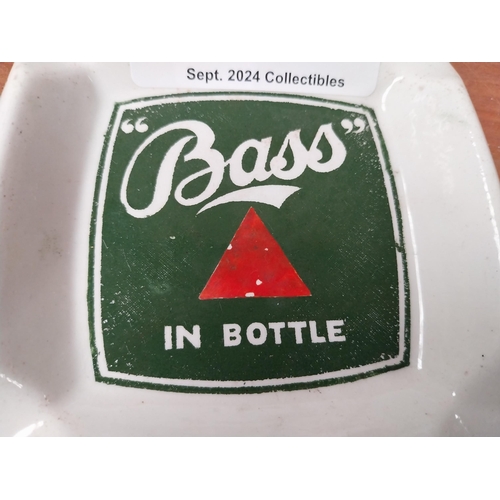 174 - Bass in Bottle Minton ceramic advertising ashtray. {2 cm H x 13 cm W x 13 cm D}.