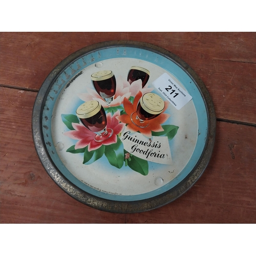 211 - Guinness is Good For you tin plate advertising drinks tray. {2 cm H x 27 cm Diam.}.