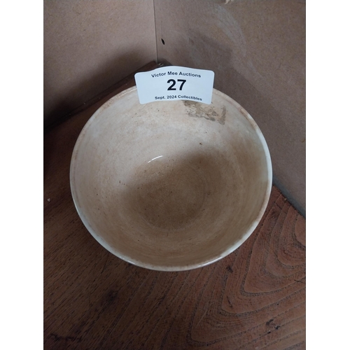 27 - Guinness ceramic pudding bowl. {10 cm H x 15 cm Diam.}.