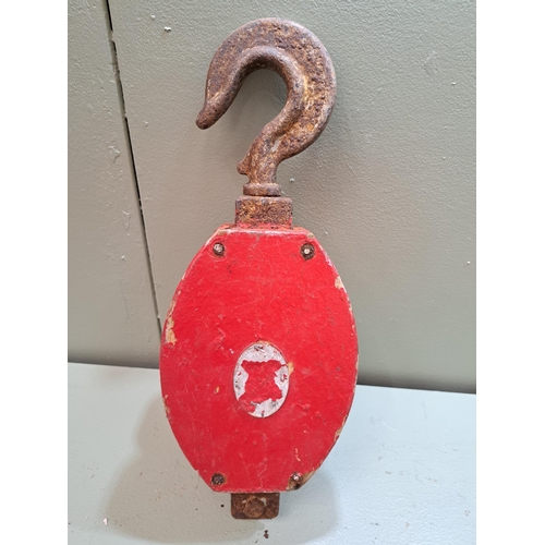 1360 - Wooden ships pulley red {H 47cm x W 18cm x D 9cm } - NOT AVAILABLE TO VIEW IN PERSON