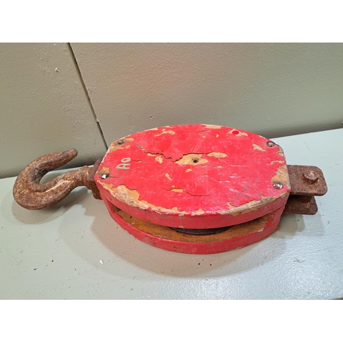 1360 - Wooden ships pulley red {H 47cm x W 18cm x D 9cm } - NOT AVAILABLE TO VIEW IN PERSON