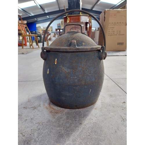 1374 - Kenrick and Son cast iron pressure cooker. {31 cm H x 28 cm Diam}.