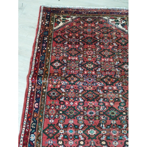 427 - Good quality decorative Persian carpet runner {297 cm L x 105 cm W}.