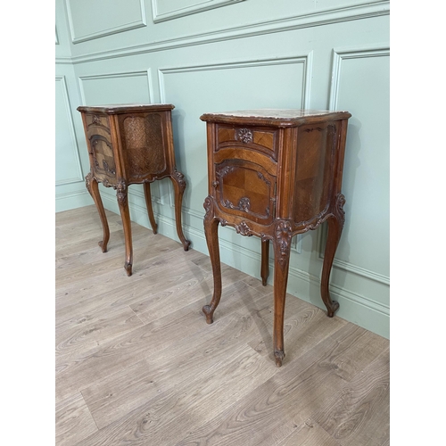 1078 - Pair of 19th C. French carved walnut bedside lockers with inset marble tops and one single drawer ov... 