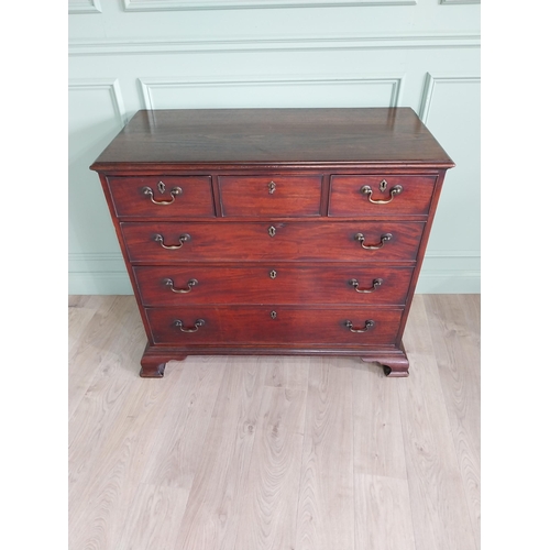 1125 - Good quality Georgian mahogany chest of drawer with three short drawers over three long graduated dr... 