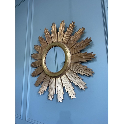 1190 - Good quality giltwood sunburst wall mirror {86 cm Dia.}.