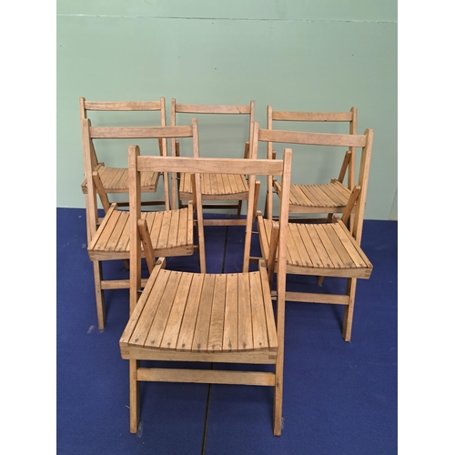 1198 - Set of six teak folding chairs  {H 78cm x W46cm x D 41cm }. - NOT AVAILABLE TO VIEW IN PERSON